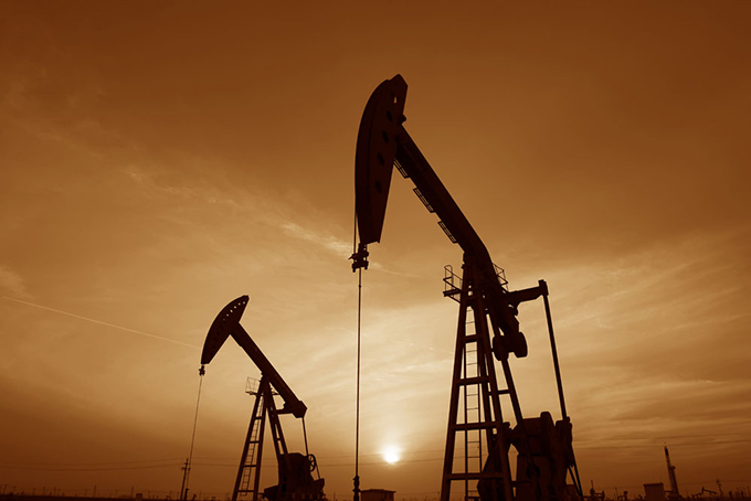 影响原油价格的因素有哪些？